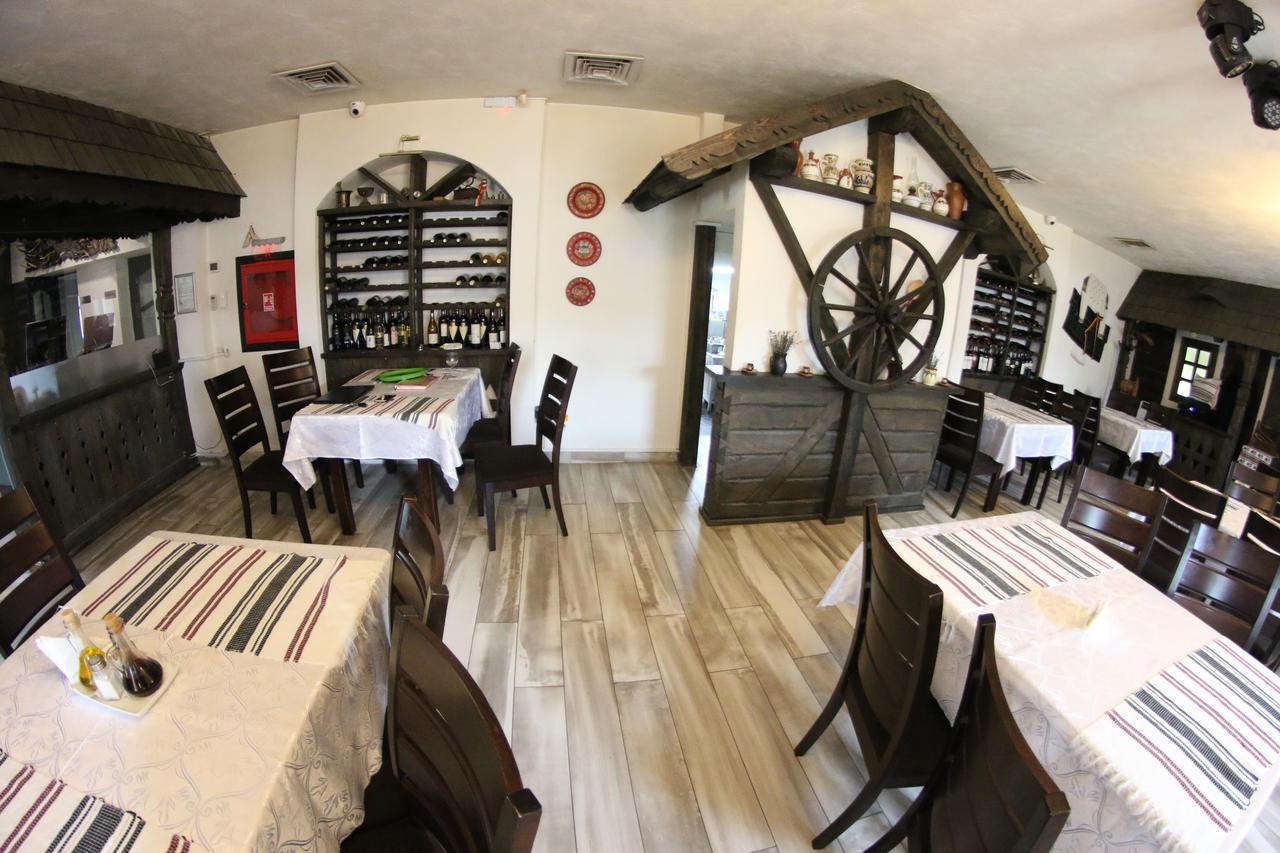 Casa Bucovineana Ξενοδοχείο Σουκεάβα Εξωτερικό φωτογραφία