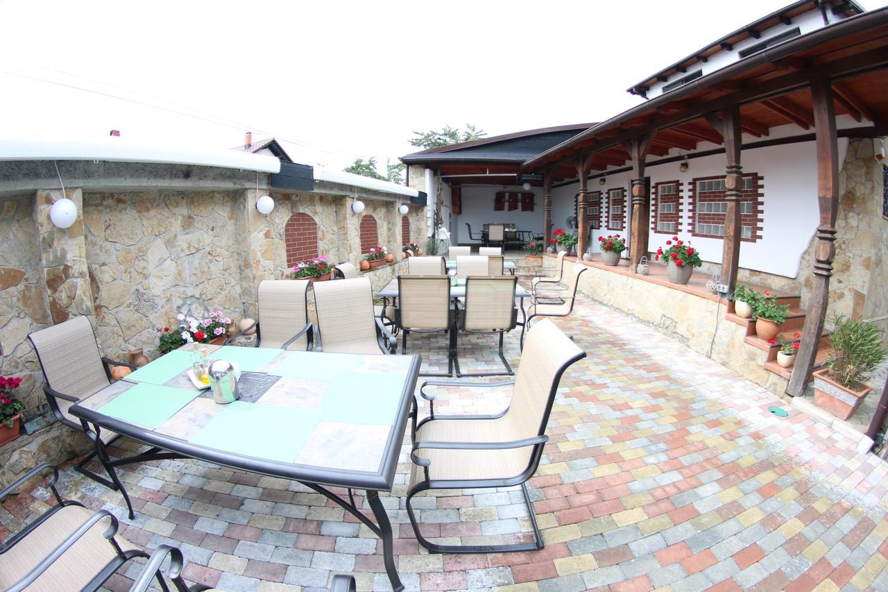 Casa Bucovineana Ξενοδοχείο Σουκεάβα Εξωτερικό φωτογραφία