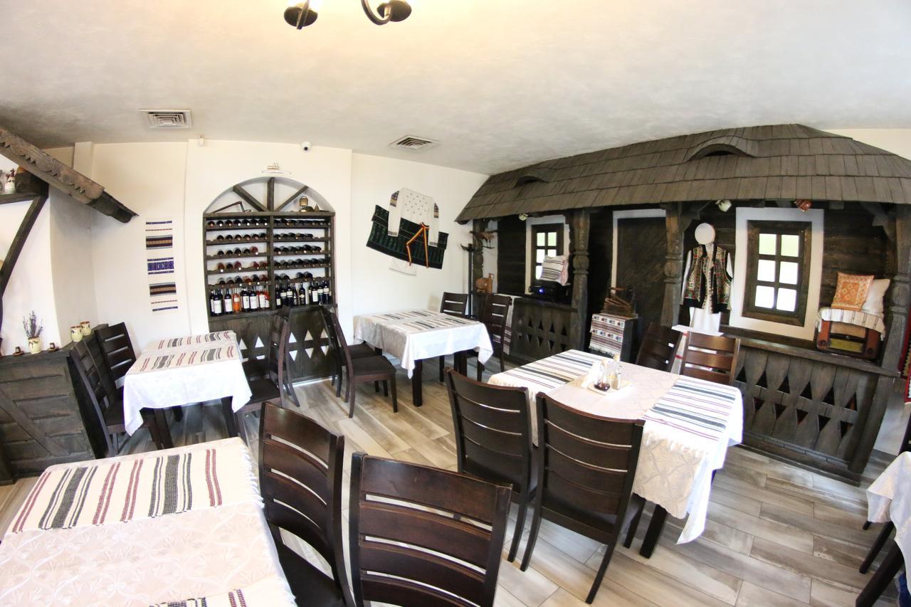 Casa Bucovineana Ξενοδοχείο Σουκεάβα Εξωτερικό φωτογραφία